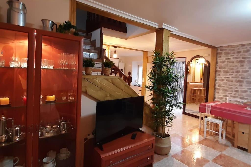 Villa La Casa Del Rio. La Serna  Exterior foto